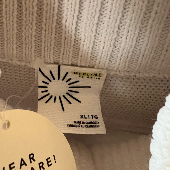 Aerie White Cowl Neck Sweater - Picture 3 of 4